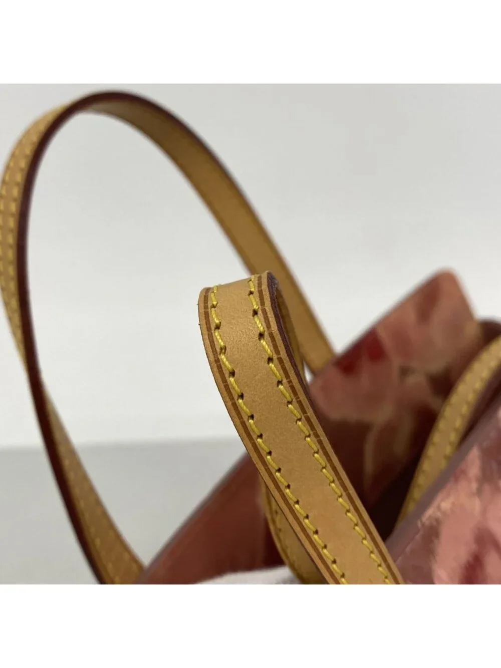 Louis Vuitton Vernis Ikat Flower Katarina BB Rose Vereur Handbag